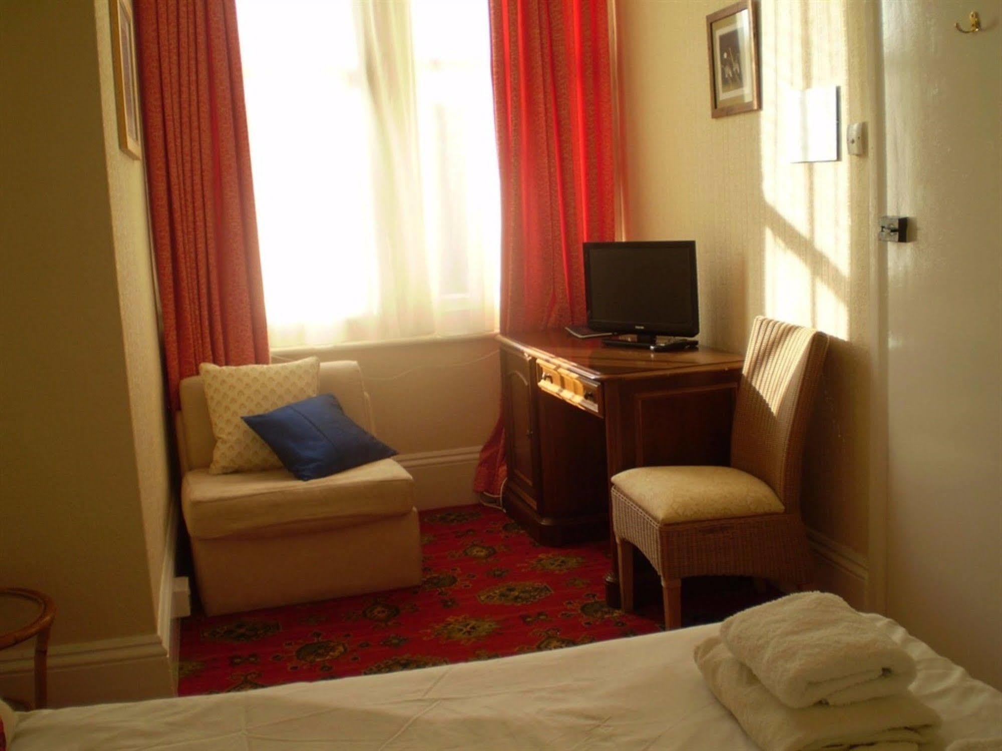 Park View Hotel AEGON International Esterno foto