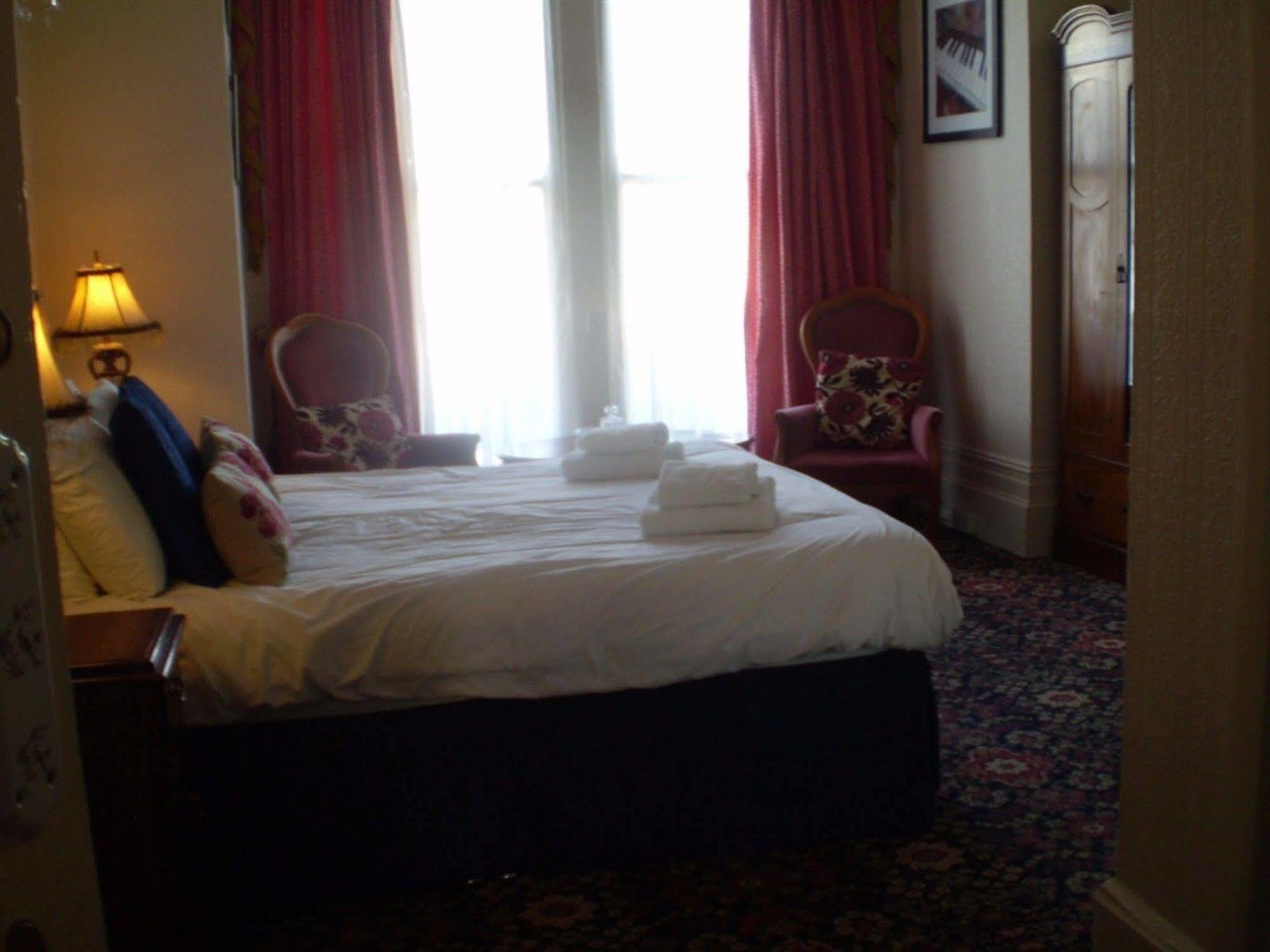Park View Hotel AEGON International Esterno foto